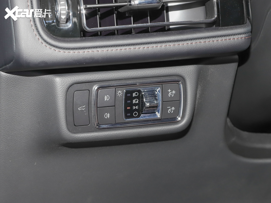 2021���w�м� 3.0T V6 ���MONO������