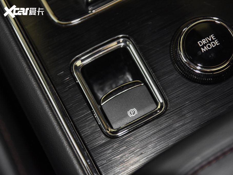 2021���w�м� 3.0T V6 ���������