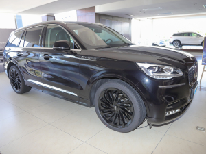 2021款3.0T V6 四驱MONO限量版 右前45度