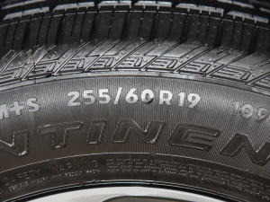 20213.0T V6 (q) ݆̥ߴ