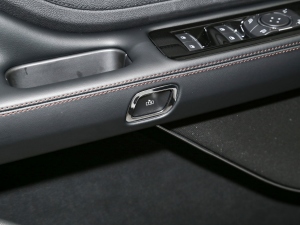 20213.0T V6 (q)Ű п؅^(q)