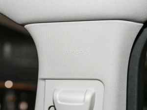 20213.0T V6 (q)Ű п؅^(q)