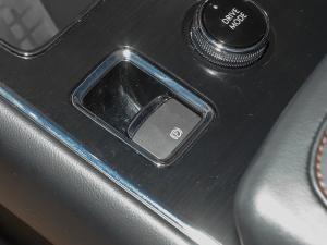 20213.0T V6 (q) v܇Ƅ