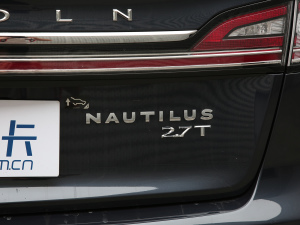 20222.7T (q)Ű (x)(ji)^