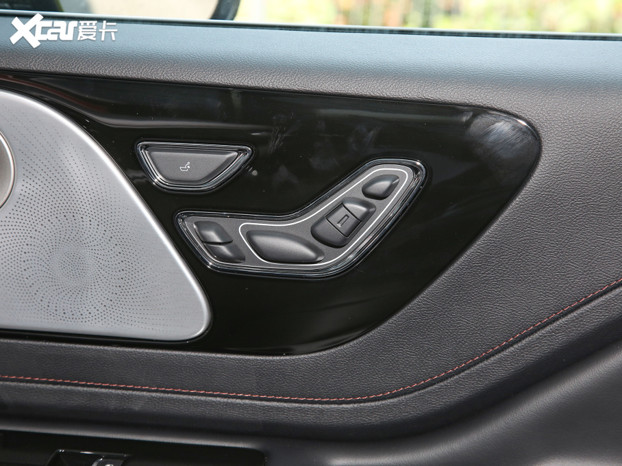 2022���w�м� 3.0T V6 ���(q��)������