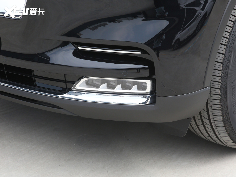 2022���w�м� 3.0T V6 ���������