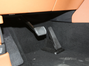 20223.0T V6 򌿂y п؅^