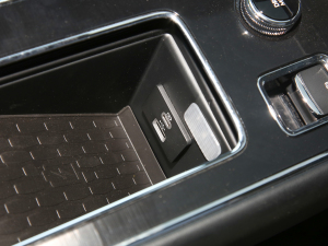 20223.0T V6 (q) п؅^(q)