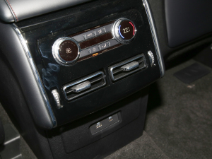 20223.0T V6 (q) п؅^(q)