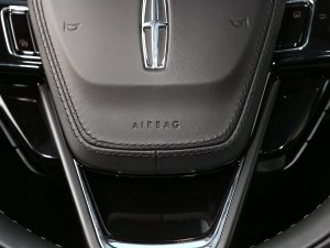 20223.0T V6 (q)Ű п؅^(q)