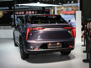 2021款S Plus 整体外观