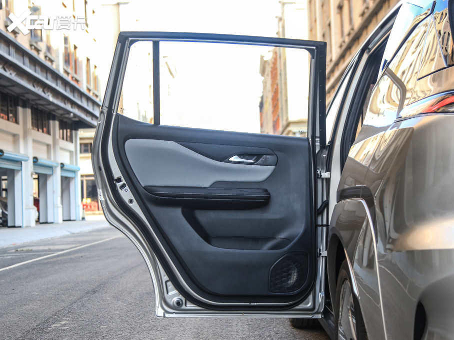 2022τZ03  510km 135kW