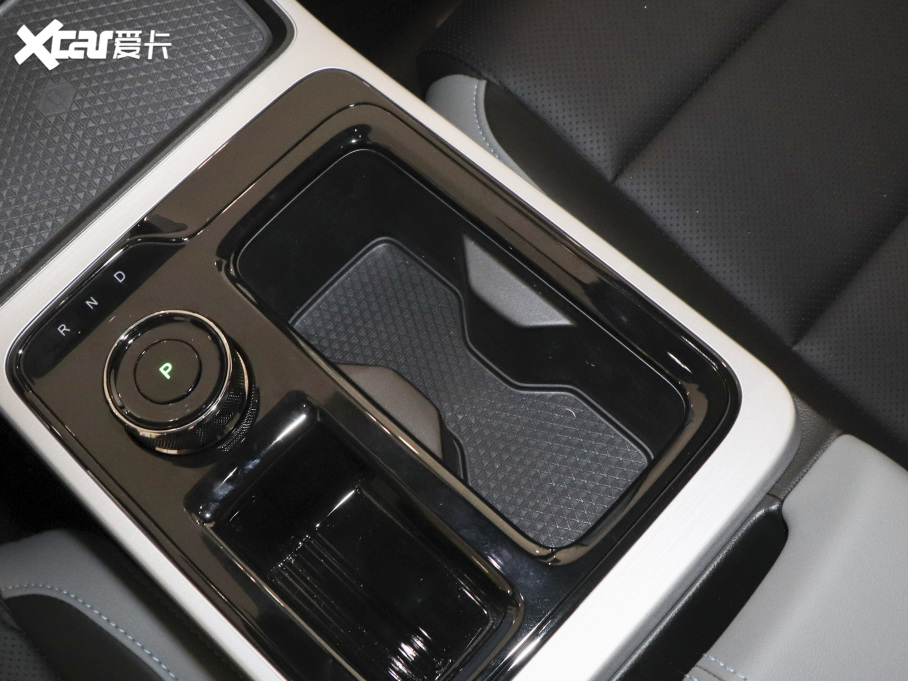 2022τ(chung)Z03  620km 160kW