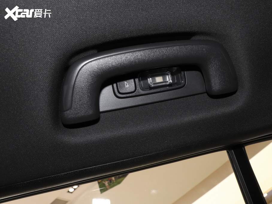 2022��τ�Z03 ����� 620km 160kW