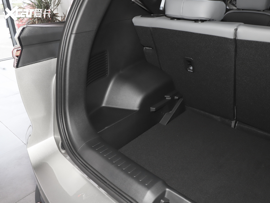 2022τ(chung)Z03  510km 135kW