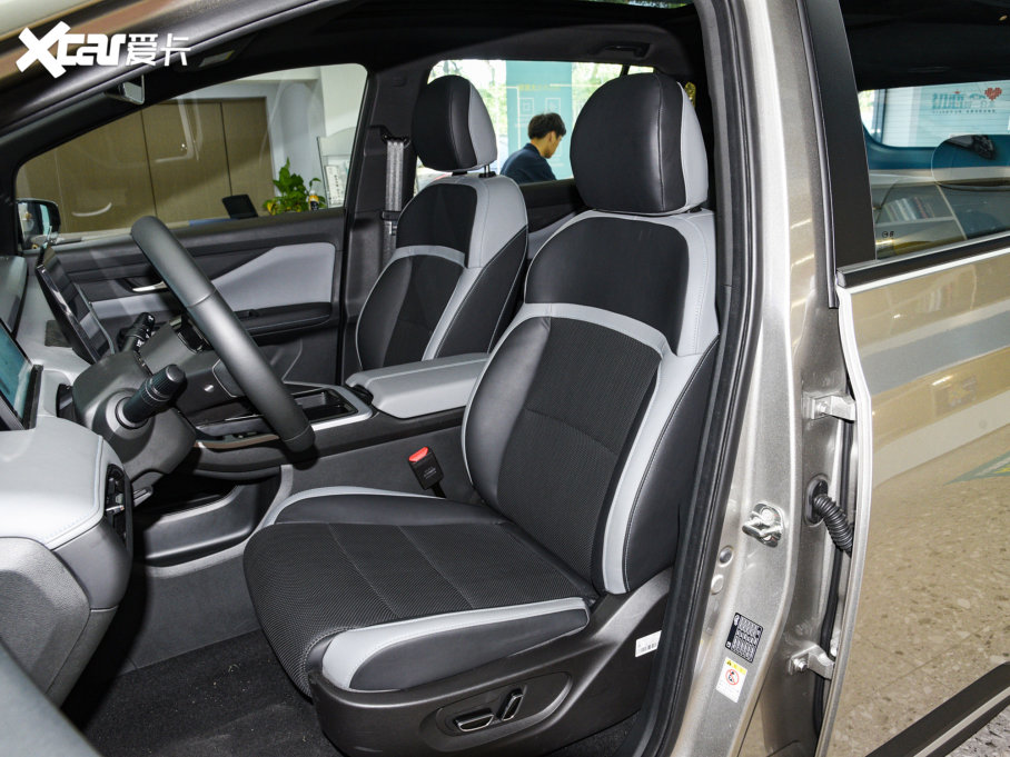 2022τZ03 Z 620km 160kW