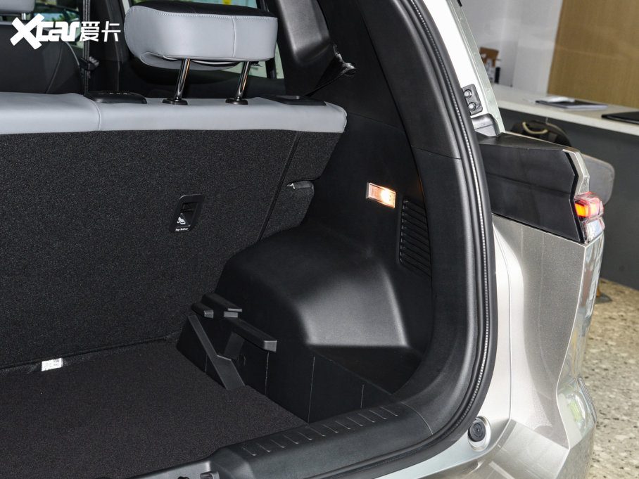 2022τZ03 Z 620km 160kW