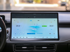 2022 510km 135kW {{