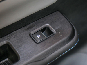 2022 510km 135kW п؅^