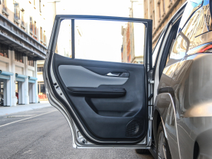 2022 510km 135kW ܇T