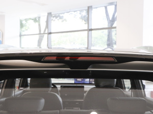 2022 620km 160kW ^