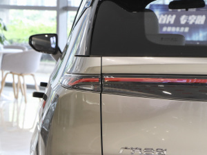 2022 620km 160kW ^