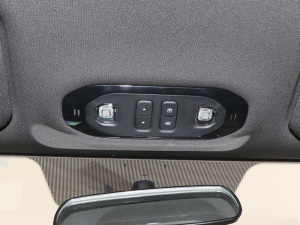 2022 620km 160kW п؅^