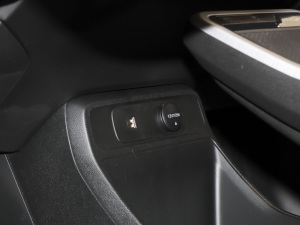 2022 620km 160kW п؅^