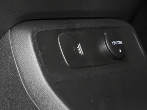 2022 510km 135kW п؅^