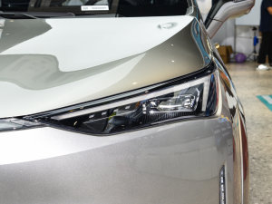 2022Z 620km 160kW (x)(ji)^