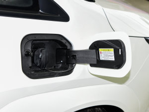 2022 430km 135kw ^