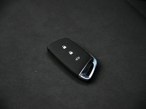 2020款1.5T CVT智能精英型 车钥匙