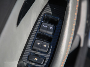 20201.5L քܺA {܇ƅ^	