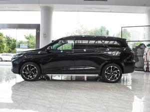 2021款1.5T CVT 智能尊贵型 7座 正侧（左）