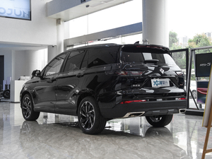 2021款1.5T CVT 智能尊贵型 7座 左后45度