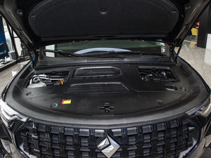 2021款1.5T CVT 智能尊贵型 7座 发动机