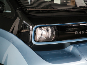 2020Plus 305km Hа ^