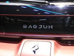 2020Plus 305km Hδ ^