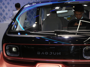 2020Plus 305km Hδ ^