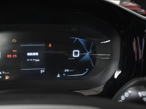 2020款1.5T CVT智耀豪华型 中控区
