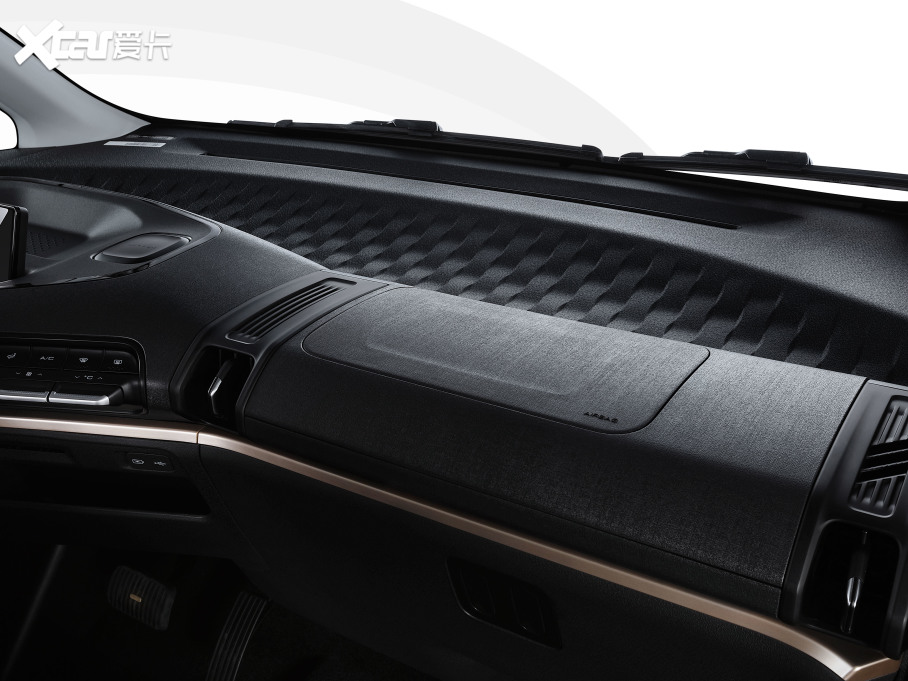 2021EKiWi EV ˇg F