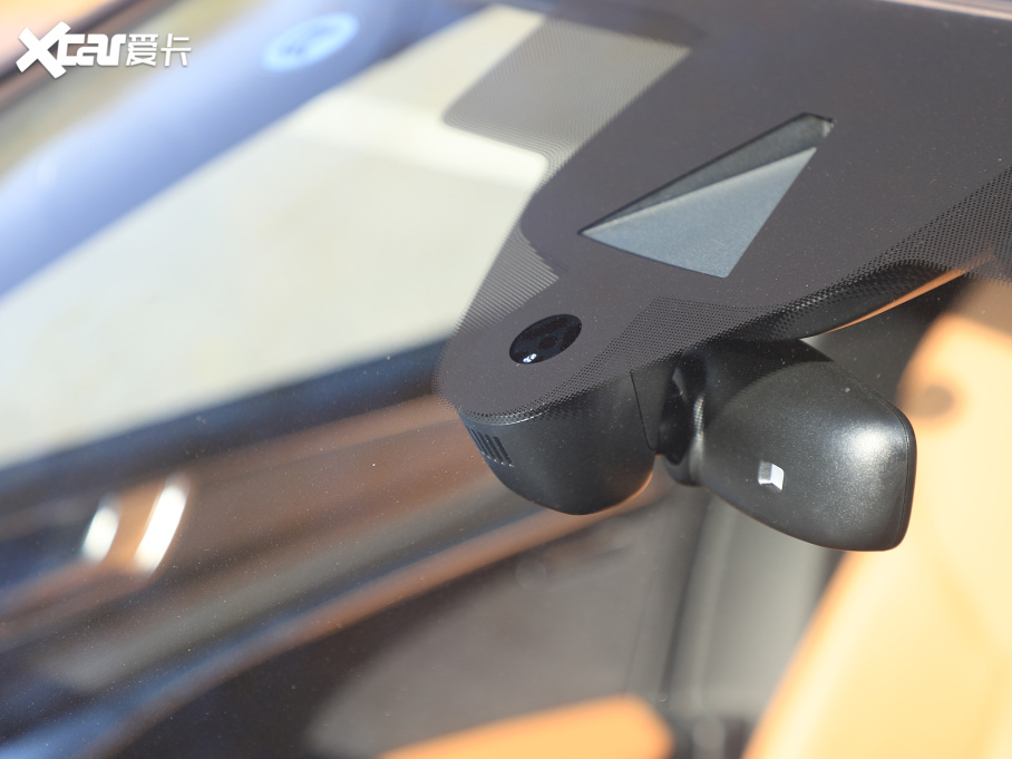 2022��W��A7L 55 TFSI quattro S-line ���а�