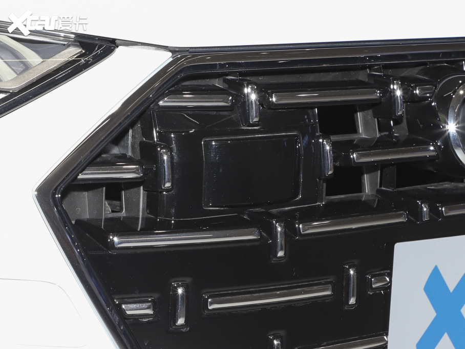 2022��?yu��n)W��A7L 45 TFSI S-line ����(m��ng)���������b