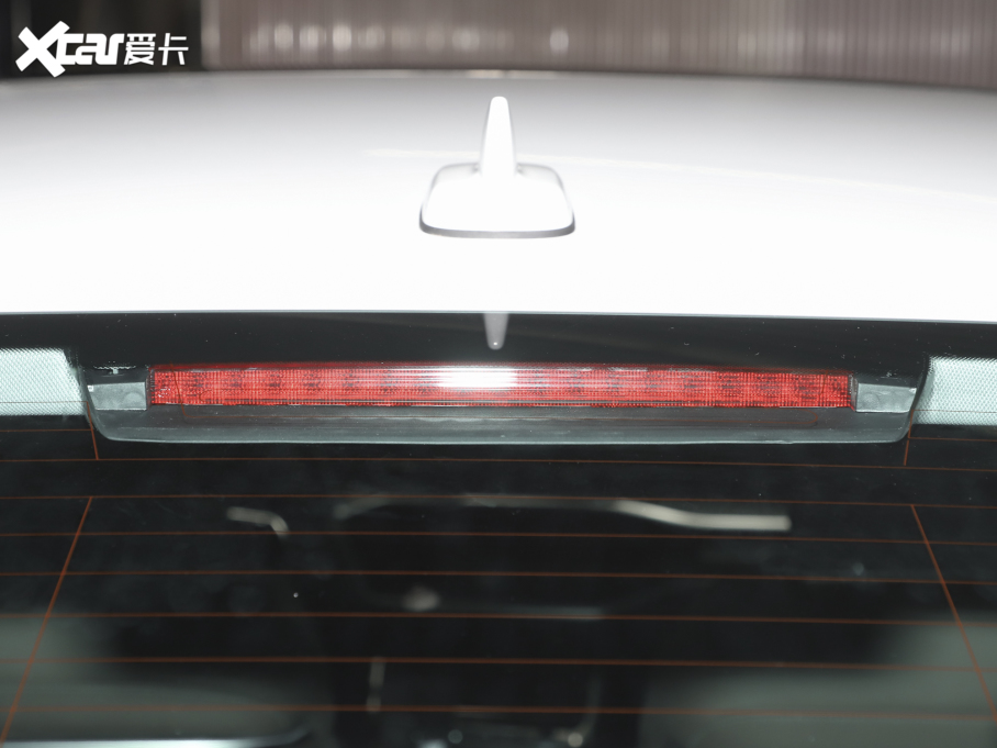 2022��?yu��n)W��A7L 45 TFSI S-line ����(m��ng)���������b