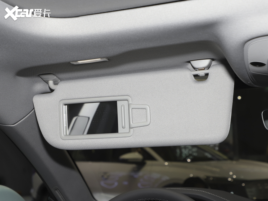 2022��W��A7L 45 TFSI S-line �������������b