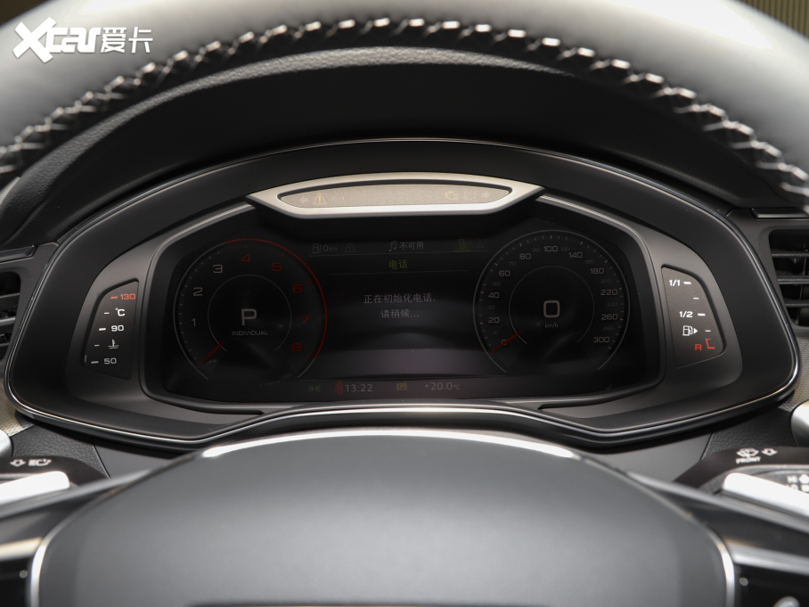 2022��?yu��n)W��A7L 45 TFSI S-line ����(m��ng)���������b