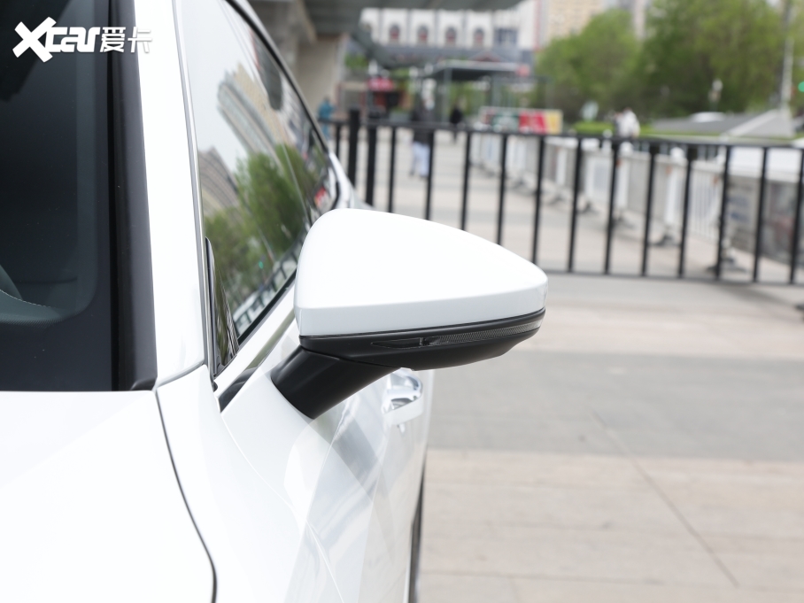 2022��W��A7L 55 TFSI quattro S-line ־�h���������b