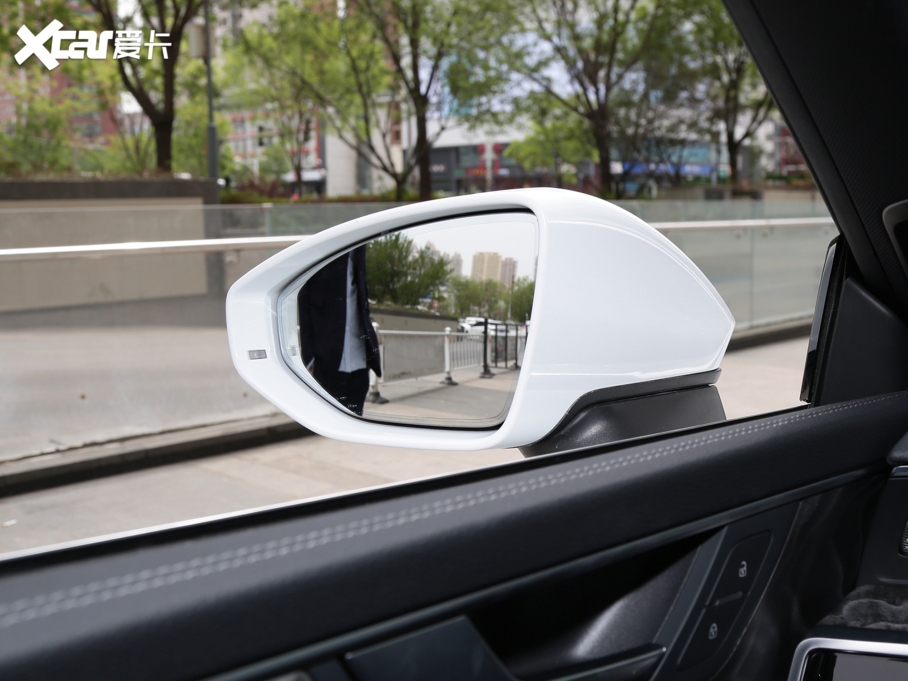 2022��?yu��n)W��A7L 55 TFSI quattro S-line ־�h(yu��n)���������b