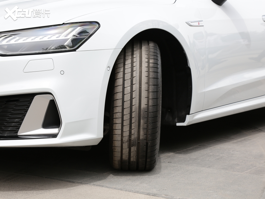 2022��?yu��n)W��A7L 55 TFSI quattro S-line ־�h(yu��n)���������b