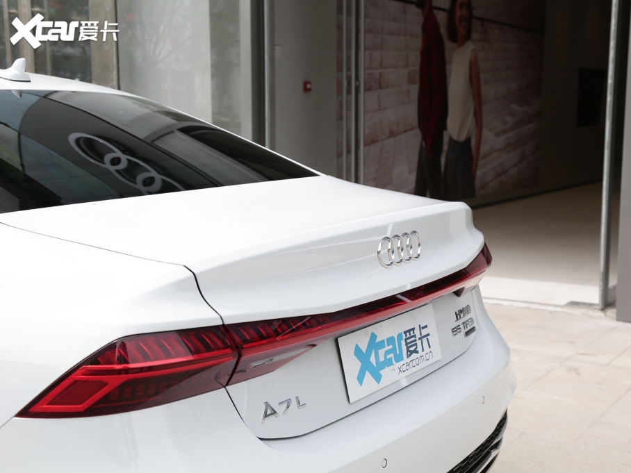 2022��?yu��n)W��A7L 55 TFSI quattro S-line ־�h(yu��n)���������b